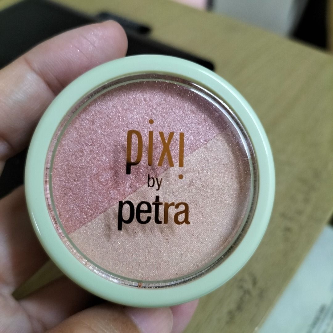 Beauty Blush duo peach honey, pixi by petra, Beauty  Personal Care, Face,  Makeup on Carousell