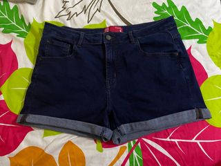 (Category: ) located in . Submitted by peiwen1008 (Listing ID 1250764970, Image 1). Description: .