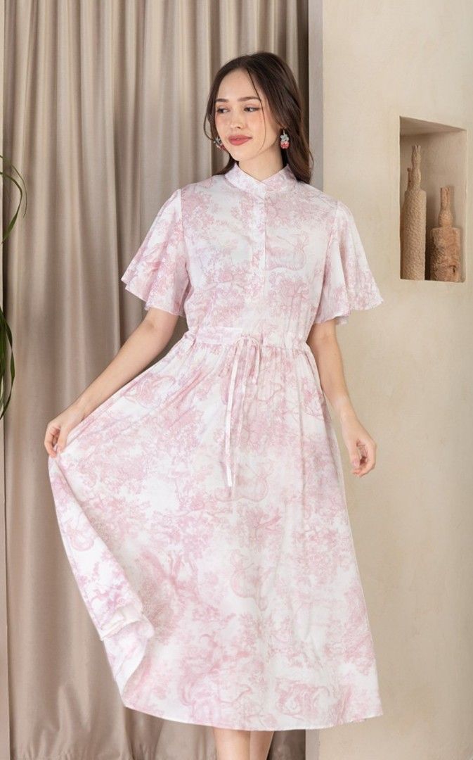 Chic midi dress top