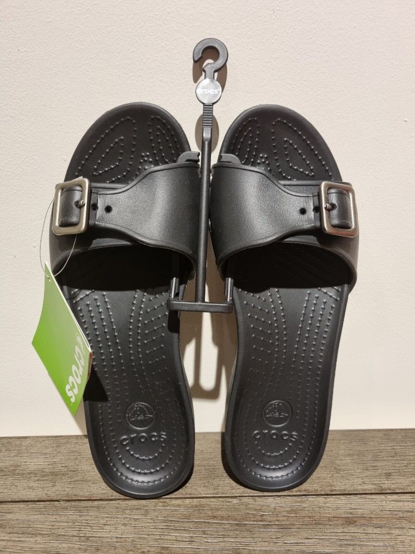 Crocs sarah sales