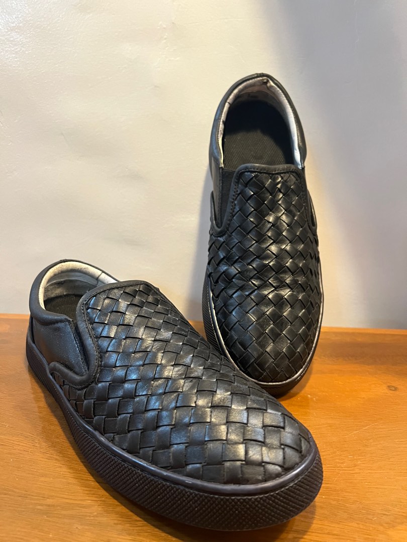 BOTTEGA VENETA leather slip-on shoes - メンズ