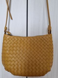 BOTTEGA VENETA NODINI, Luxury, Bags & Wallets on Carousell