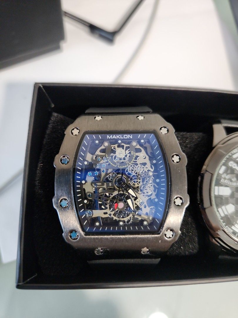 Brand new black watches selling dirt cheap Refer to description