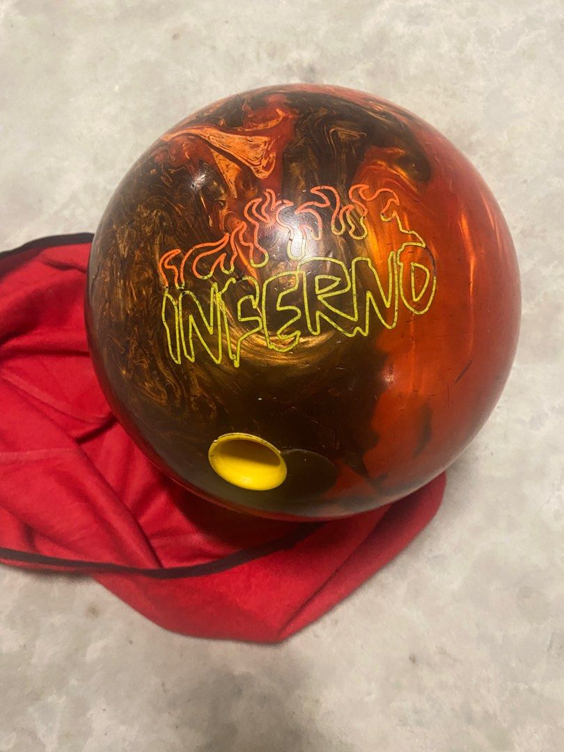 Brunswick Inferno Bowling Ball 12lbs, Sports Equipment, Sports & Games
