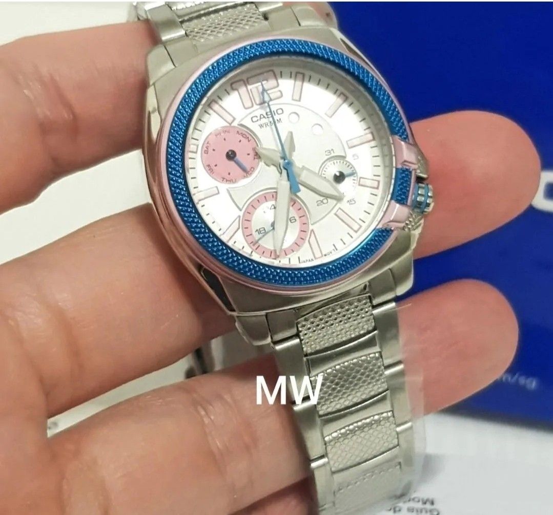 Casio LTP 1320D 2A Ladies Stainless Steel 50M Sports Trendy Watch Day and Date