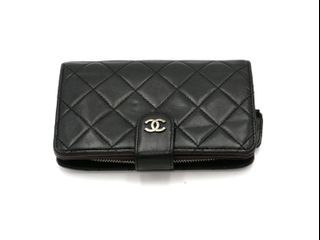 Chanel Black and Hot Pink Matrass Coco Mark Bifold Leather Wallet