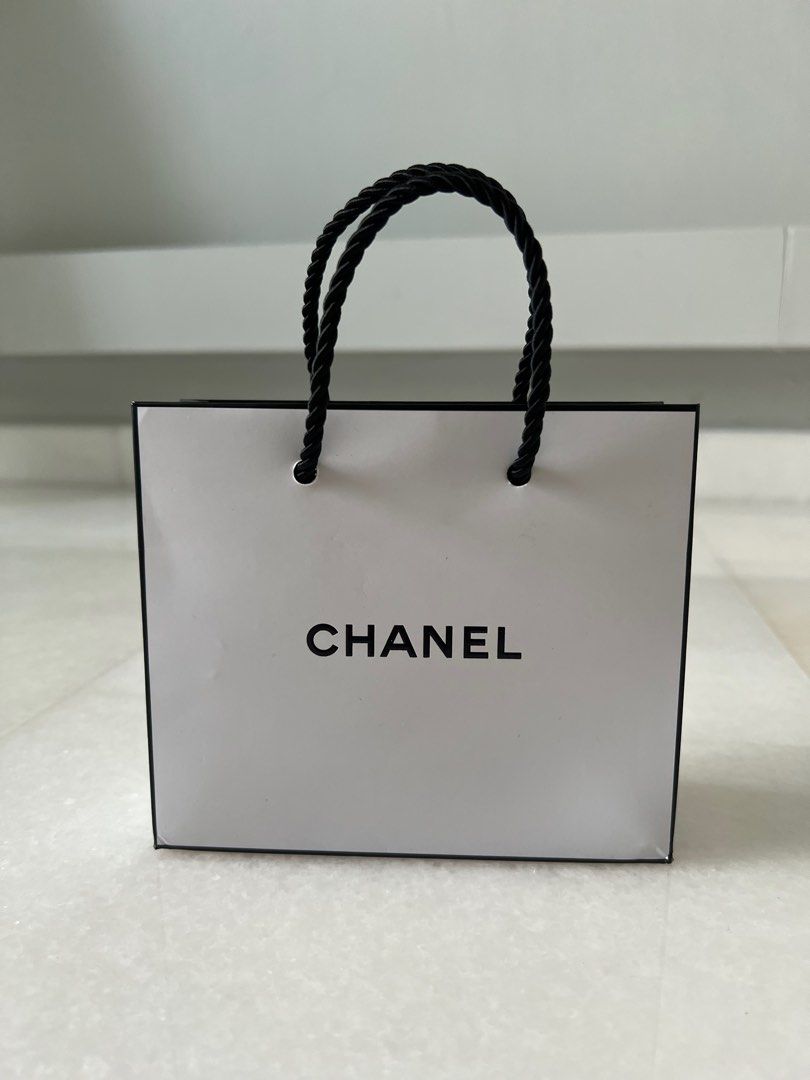 Sac best sale carton chanel