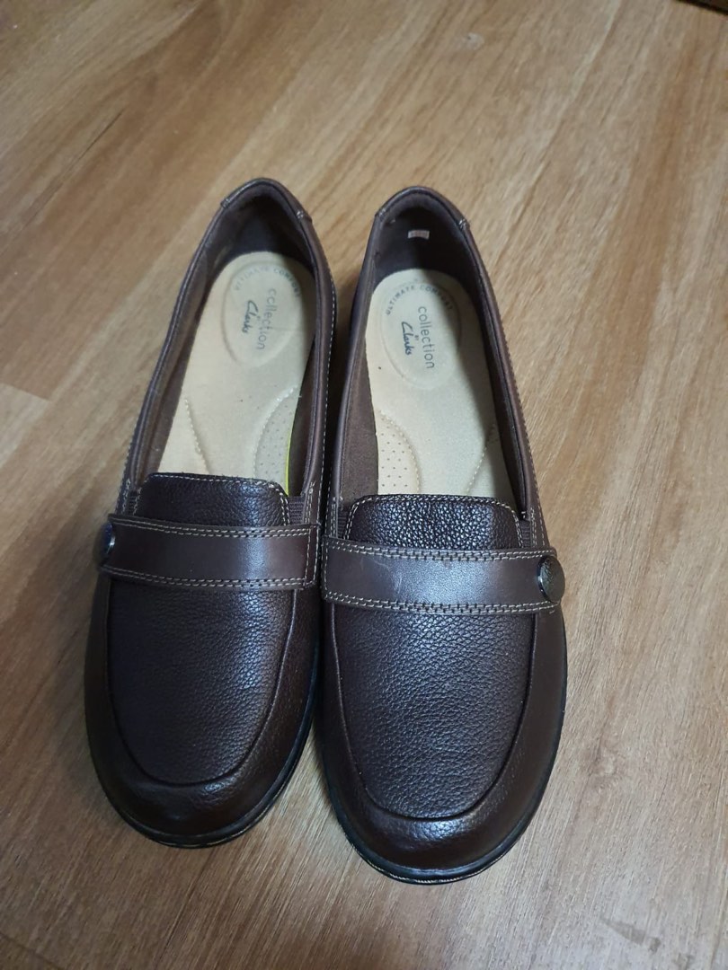 Clarks cushion soft flats cheap