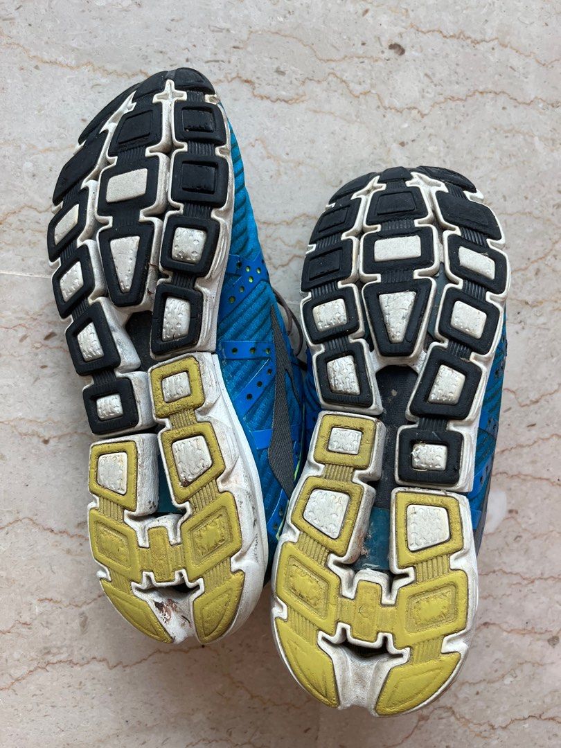 Clearance running hotsell shoes uk