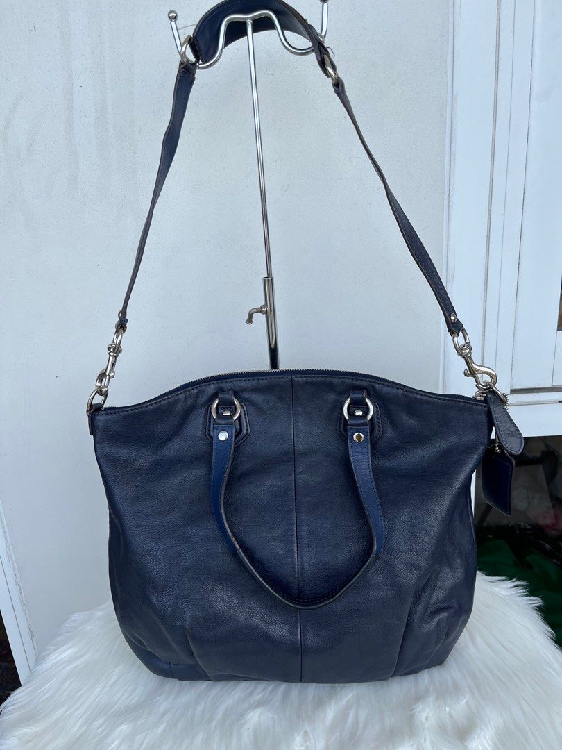 Coach Navy Blue Leather Cross Body Bag, Women's Fashion, Bags & Wallets