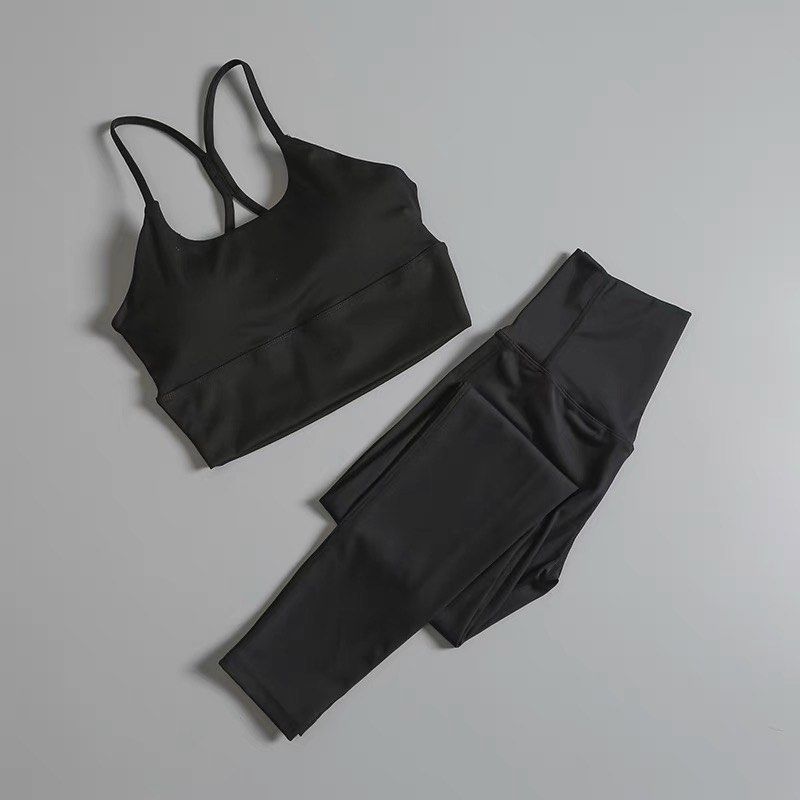 CLEARANCE sports bras (urbnzd, christy activewear), Women's Fashion,  Activewear on Carousell