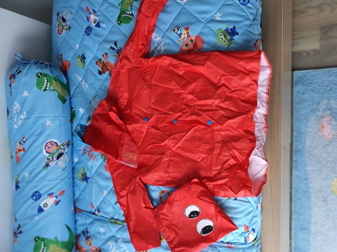 Red top dinosaur coat