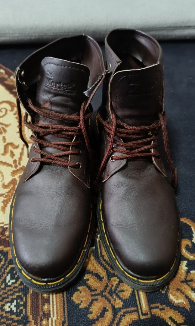 sepatu dr martens original