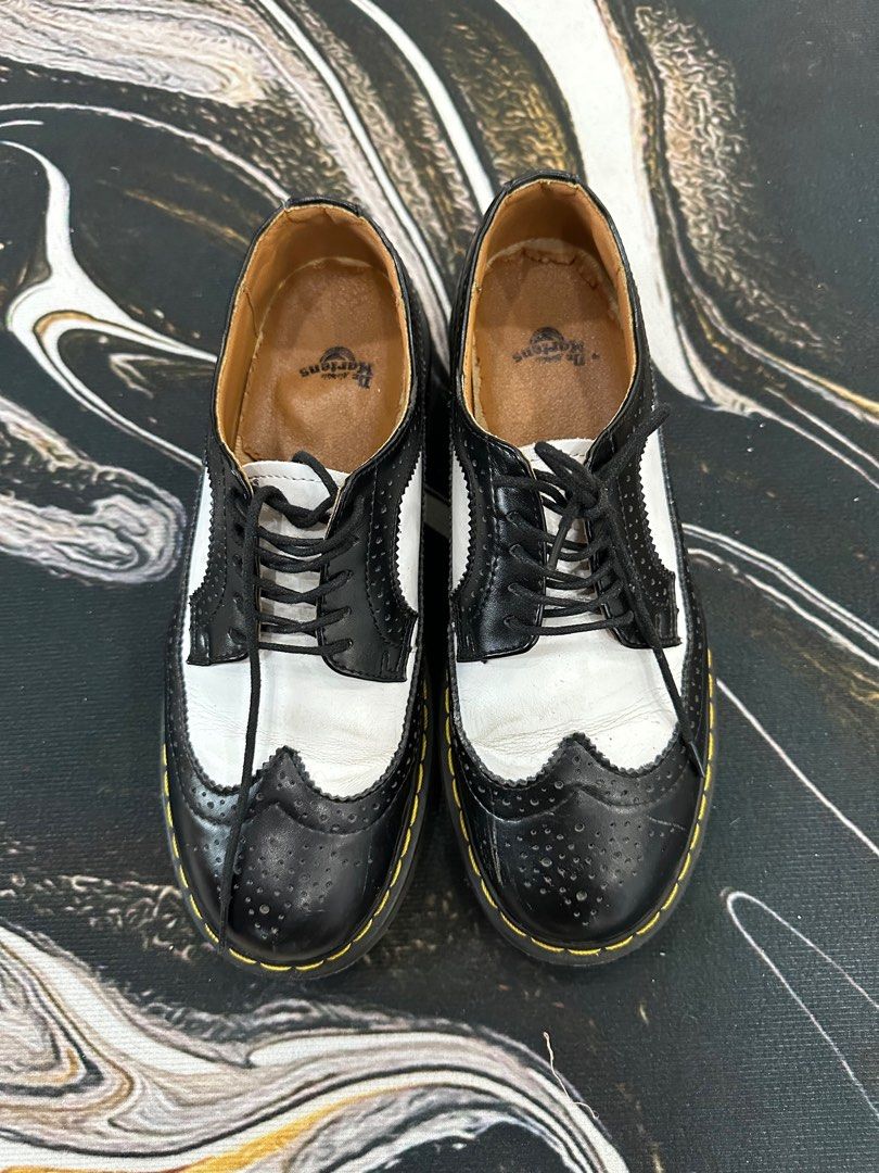 Doc marten black outlet and white wingtips