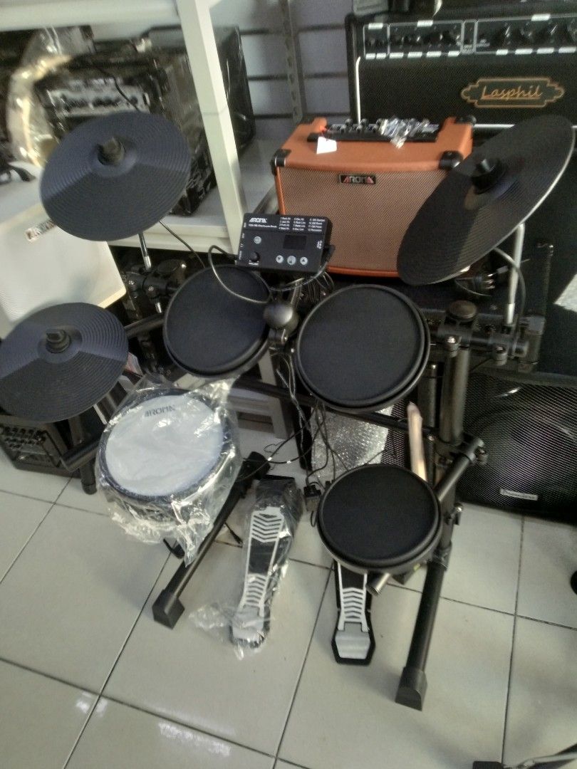 Electric drum (Category: Musical Instruments) located in Las Pinas. Submitted by andreadomingo2518 (Listing ID 1250840431, Image 2). Description: 12 presets mesh snare aux in rimshot choke delivery via lalamove gcash, bpi payment 09461117251.