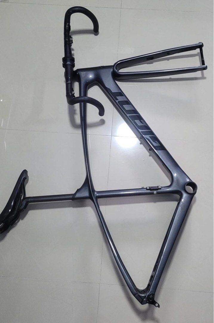 Giant m online frame size