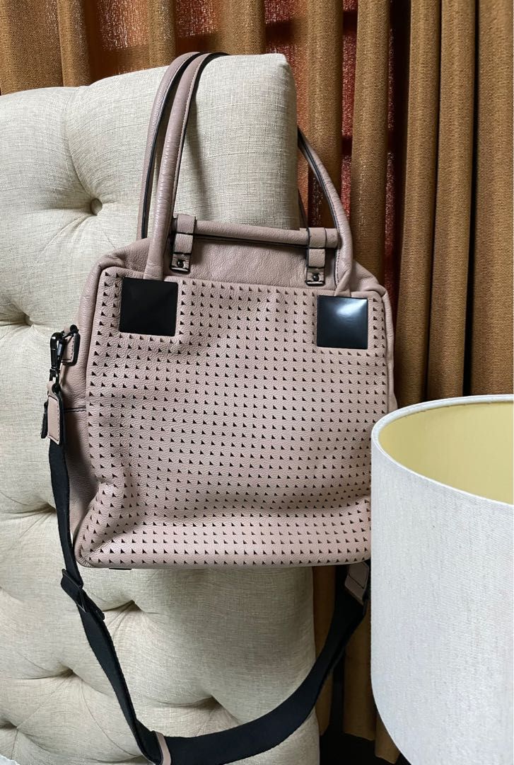 Good Sang A bag Luxury Bags Wallets on Carousell