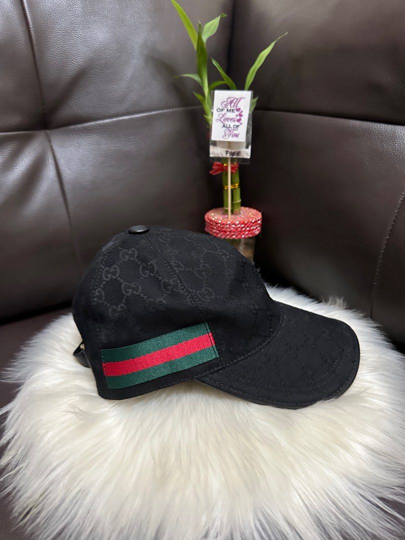 Gucci fur cap Clearance