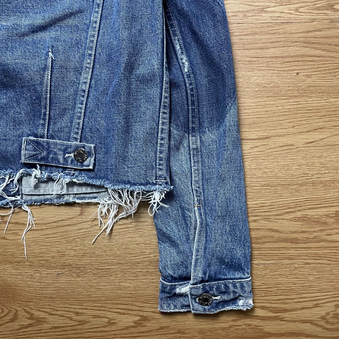 Helmut Lang Deconstructed Denim Jacket (Category: Coats, Jackets and Outerwear) located in Alaminos. Submitted by benta_stashed (Listing ID 1250816658, Image 3). Description: Helmut Lang Deconstructed Denim Jacket Size: XS fits S-M .