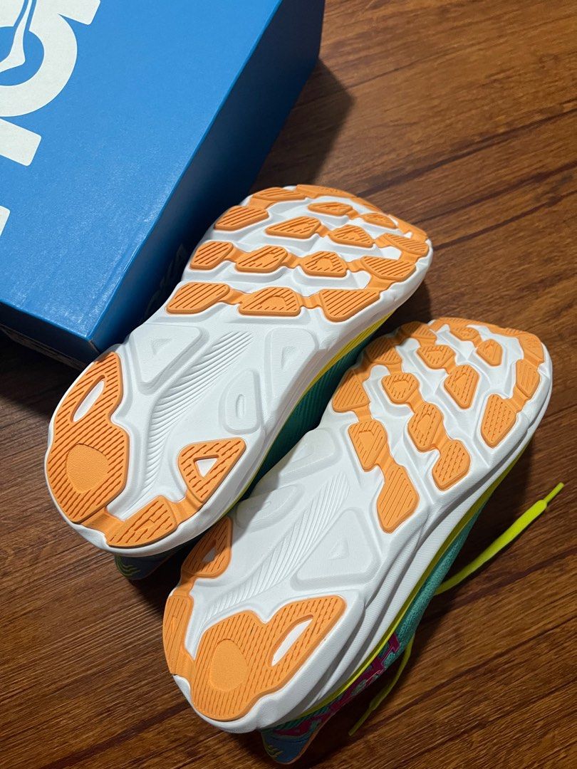 Hoka clifton sizing online