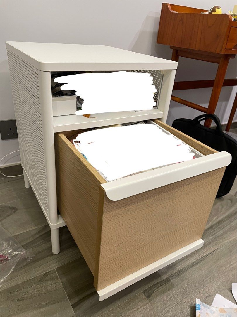 IKEA BEKANT 活動儲物櫃家用辦公室(無活輪款), 傢俬&家居 IKEA BEKANT 活動儲物櫃家用辦公室(無活輪款), 傢俬&家居