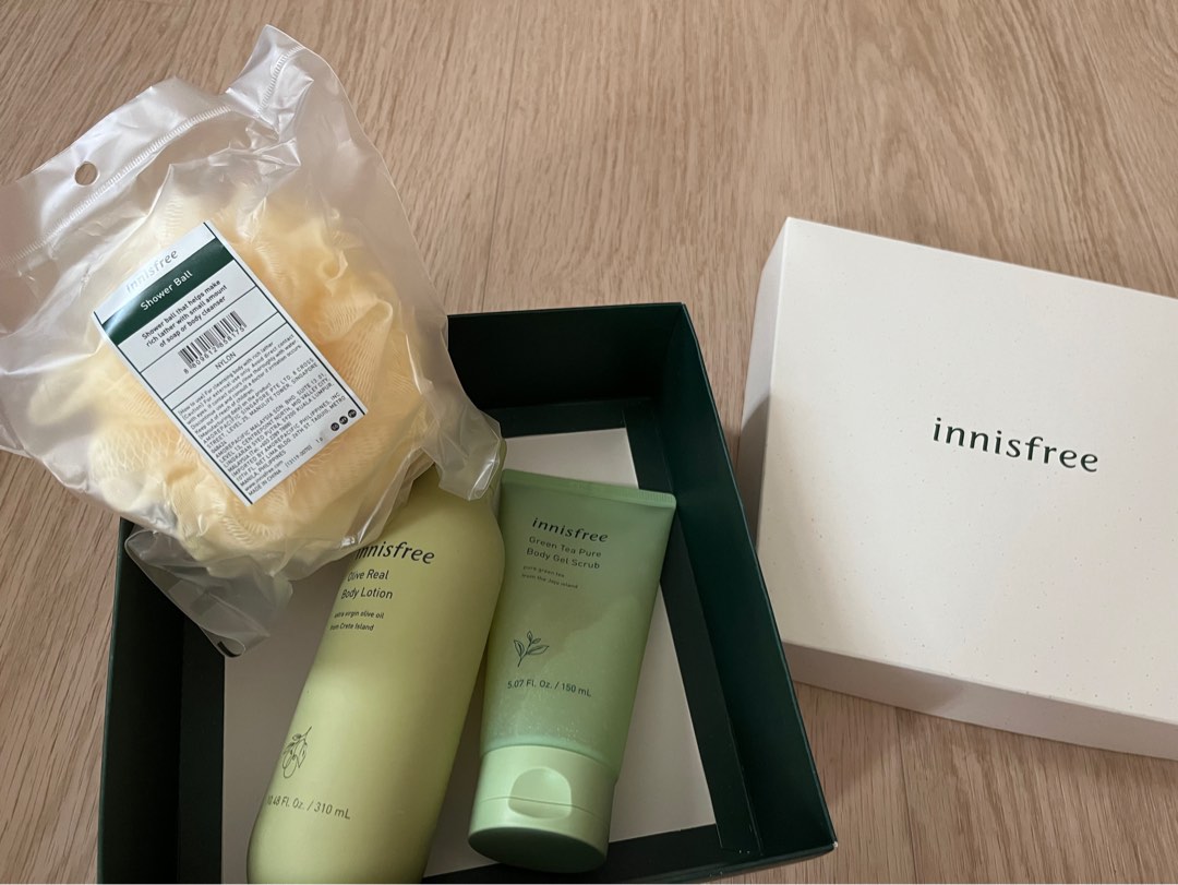 Innisfree Olive Real Body Lotion Green Tea Scrub Gift Set, Beauty