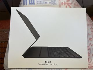 iPad Smart Keyboard Folio 鍵盤式聰穎雙面夾（ipad pro 12.9吋)