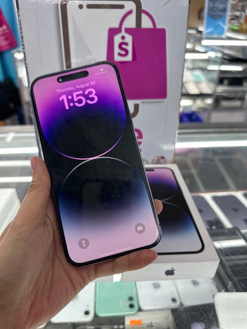 iphone 14 pro max 128gb smartlocked good as new (Category: iPhone 14 Series) located in Cainta. Submitted by vine_gadget_shop (Listing ID 1250801033, Image 3). Description: iphone 14 pro max 128gb smartlocked good as new warranty until july 2024 pick up store greenhills shopping center we accept trade in we accept credit card installment we do cod and door to door we ship nationwide for fast transaction call 09277368323 look for vine.