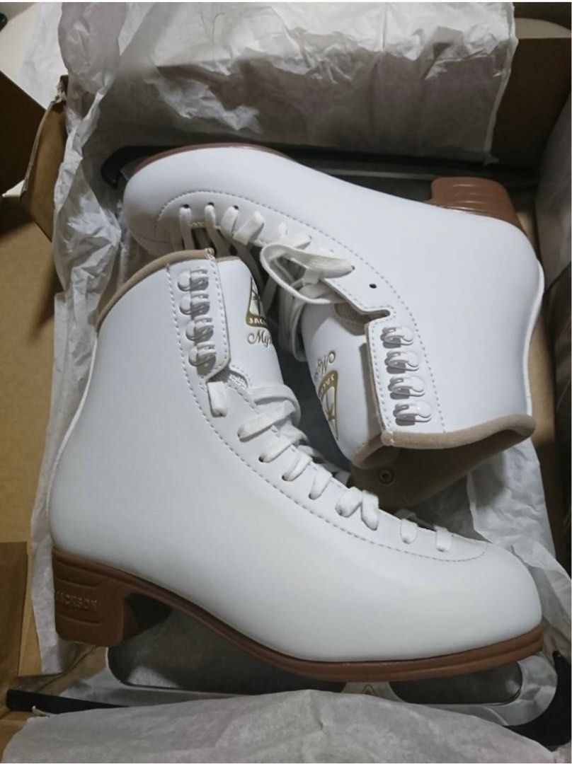 Jackson Mystique JS1490 (Ladies white), Sports Equipment, Sports