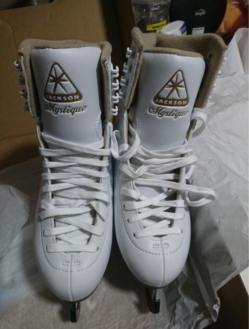 Jackson Mystique JS1490 (Ladies white), Sports Equipment, Sports