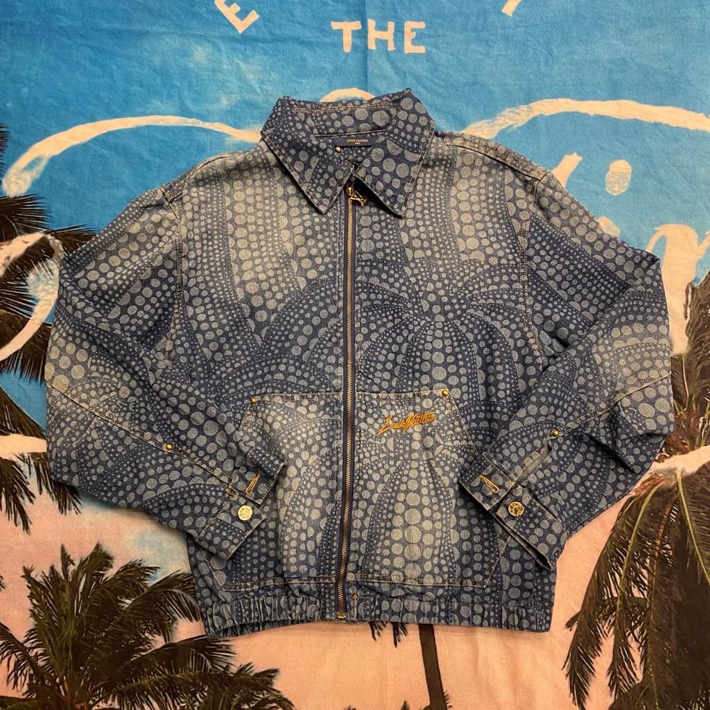 Louis Vuitton Classic Denim Jacket, Fesyen Pria, Pakaian , Baju Luaran di  Carousell