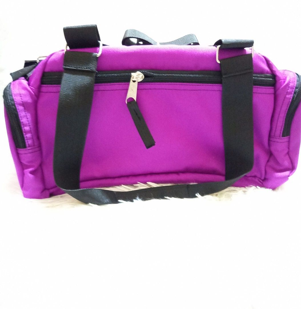 Jansport Shoulder bag/Body Bag (Light Violet) on Carousell