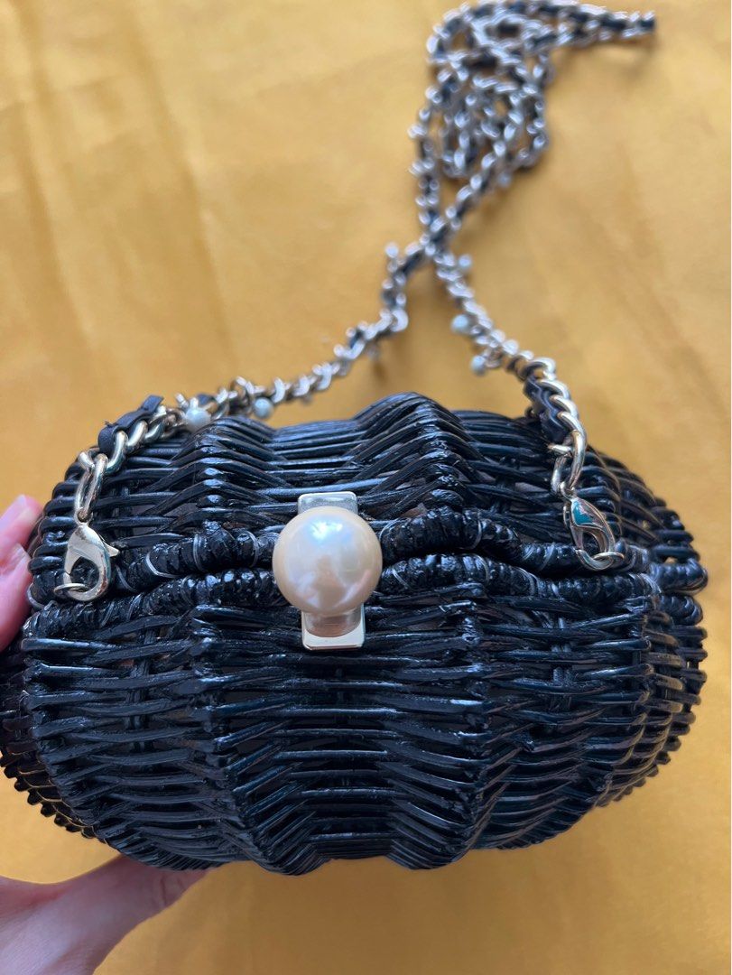 Kate Spade seashell wicker bag Women s Fashion Bags Wallets