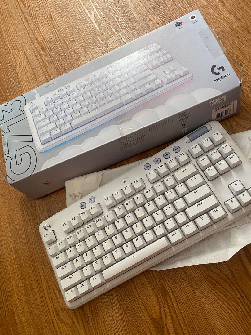 Keyboard logitech G713 gaming on Carousell