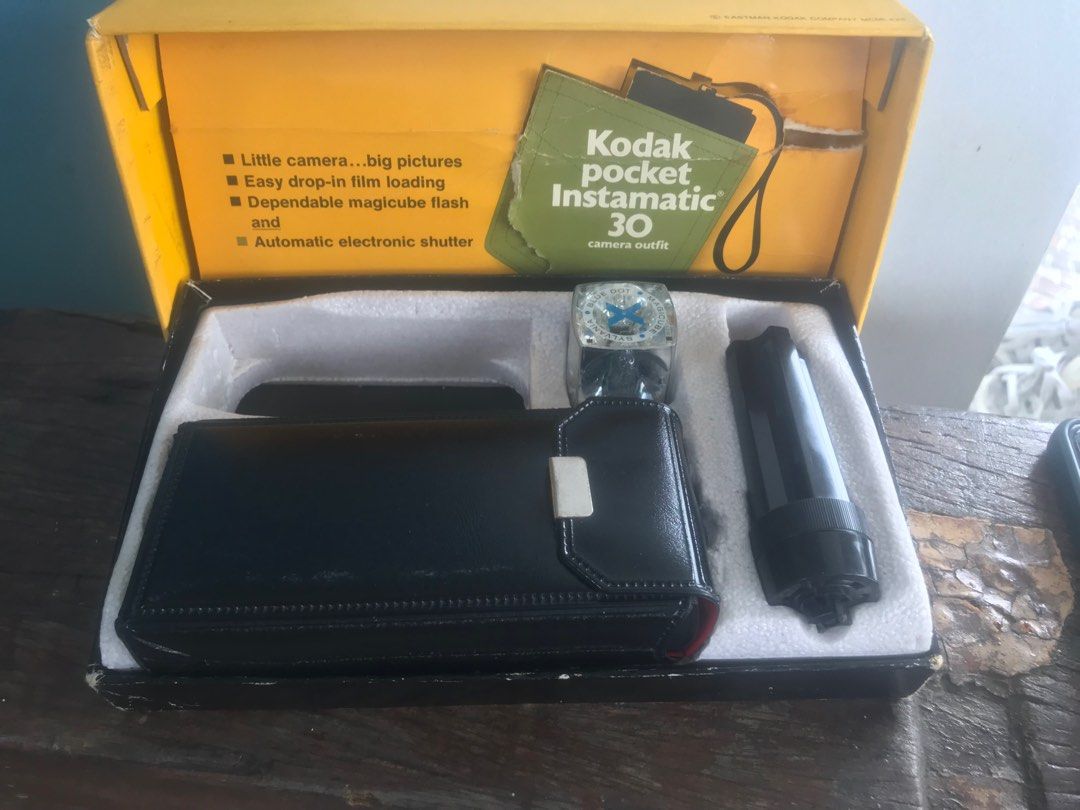 Kodak pocket instamatic (Category: Cameras) located in Tanza. Submitted by cloydscollectionshop (Listing ID 1250785829, Image 3). Description: Kodak pocket instamatic with box AS IS Price:1300Php negotiable Mop Gcash or Maya wallet Shipping via Lalamove or Lbc at buyers cost Pick up at Tanza Cavite.