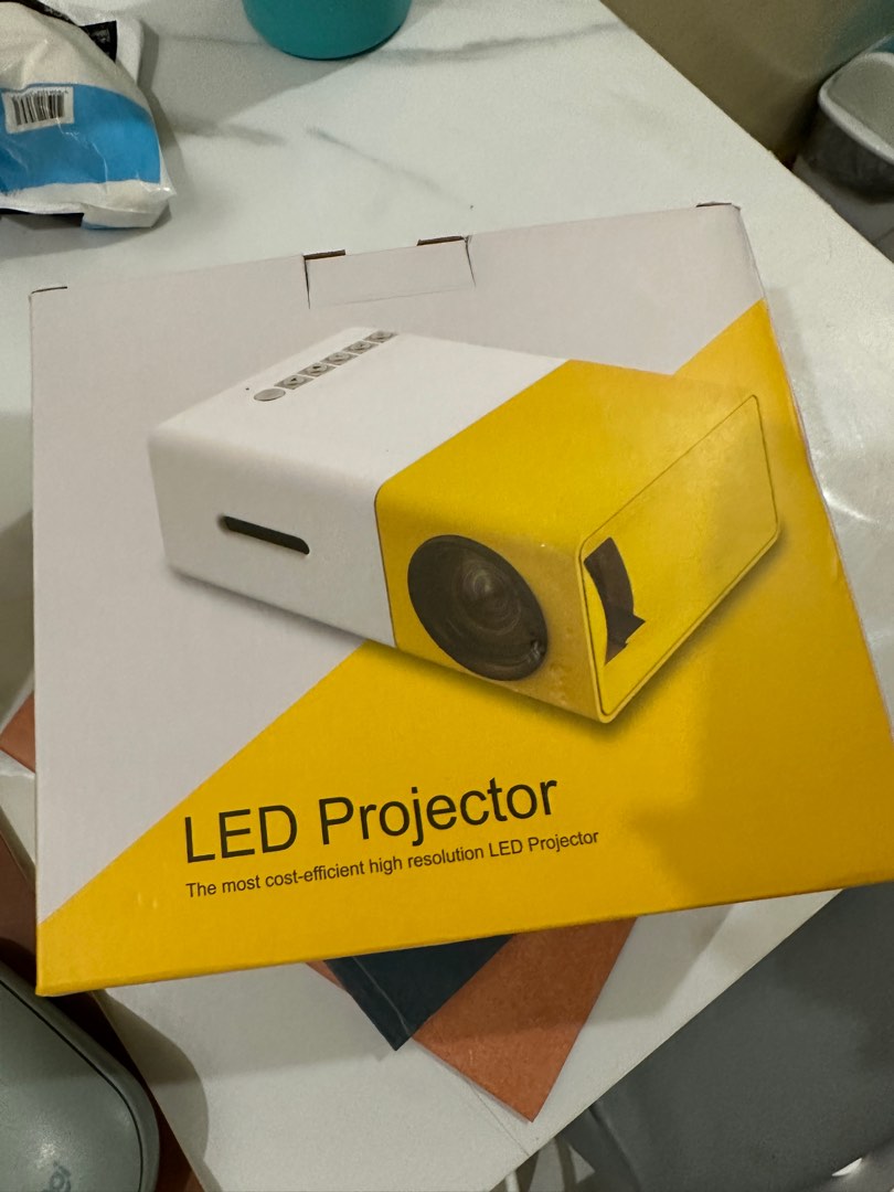 LED PROJECTOR, TV & Home Appliances, TV & Entertainment, Projectors on ...