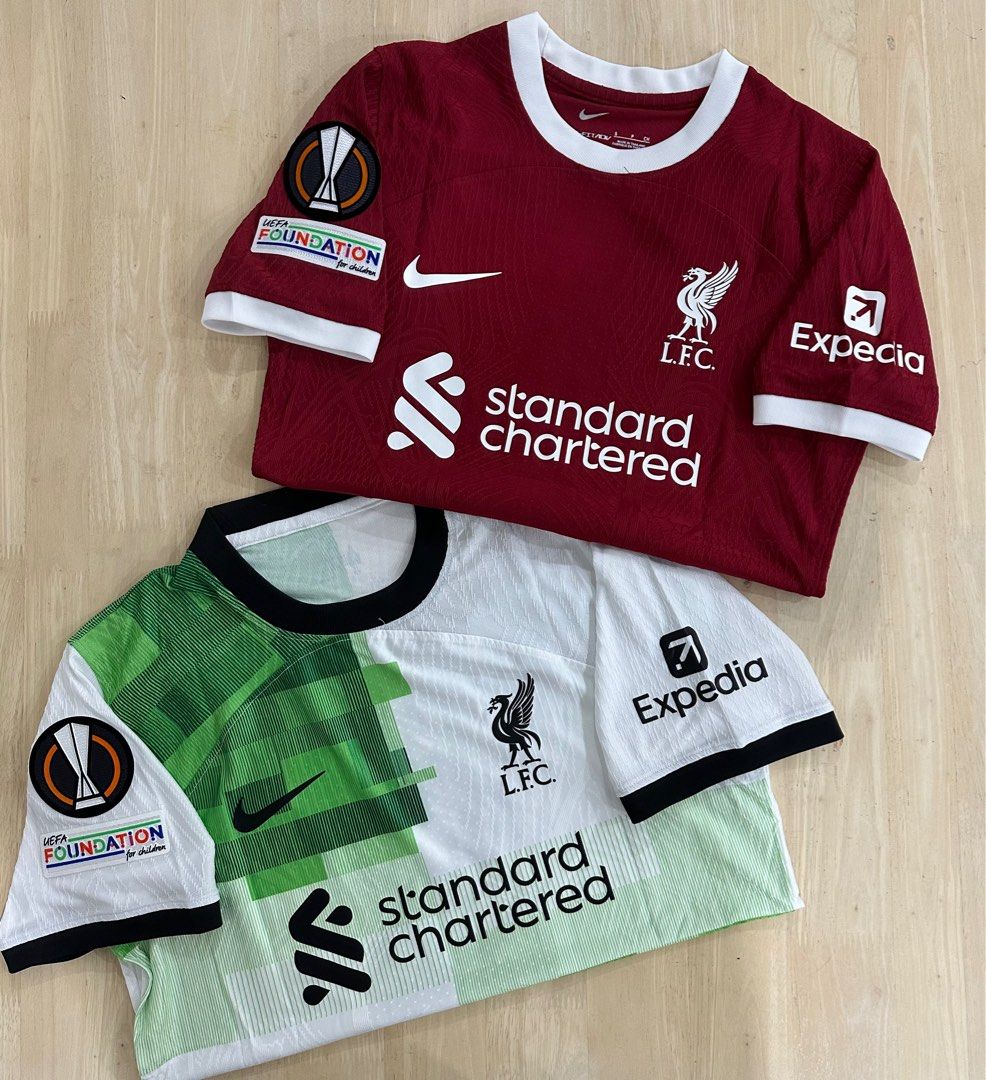 Liverpool jersey home and away store