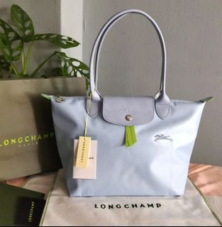 Longchamp LE PLIAGE NEO COSMETIC BAG, Luxury, Bags & Wallets on Carousell