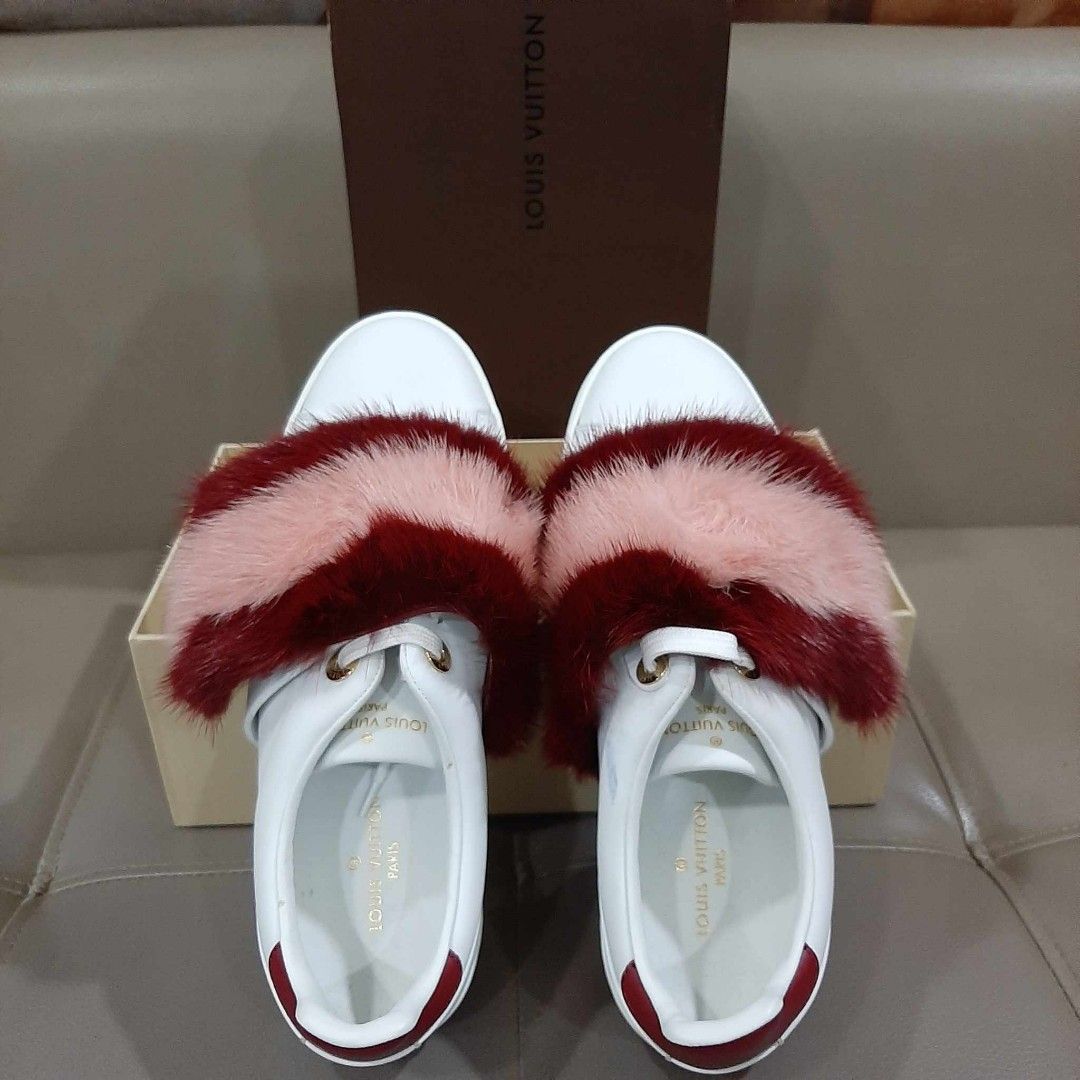 Louis Vuitton Fur Sandals/Slippers, Luxury, Sneakers & Footwear on Carousell