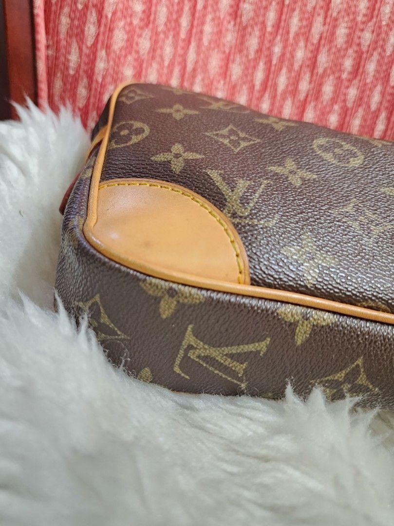 Marly dragonne cloth handbag Louis Vuitton Black in Cloth - 25095247