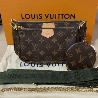 Preloved authentic Louis vuitton Lv monogram pochette accessoires M40712,  Luxury, Bags & Wallets on Carousell