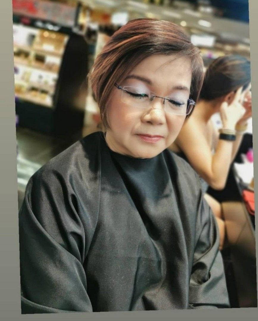 Makeup (Category: Makeup) located in Singapore. Submitted by superluckx (Listing ID 1250812196, Image 8). Description: Hi,I offer simple make up at affordable rates.