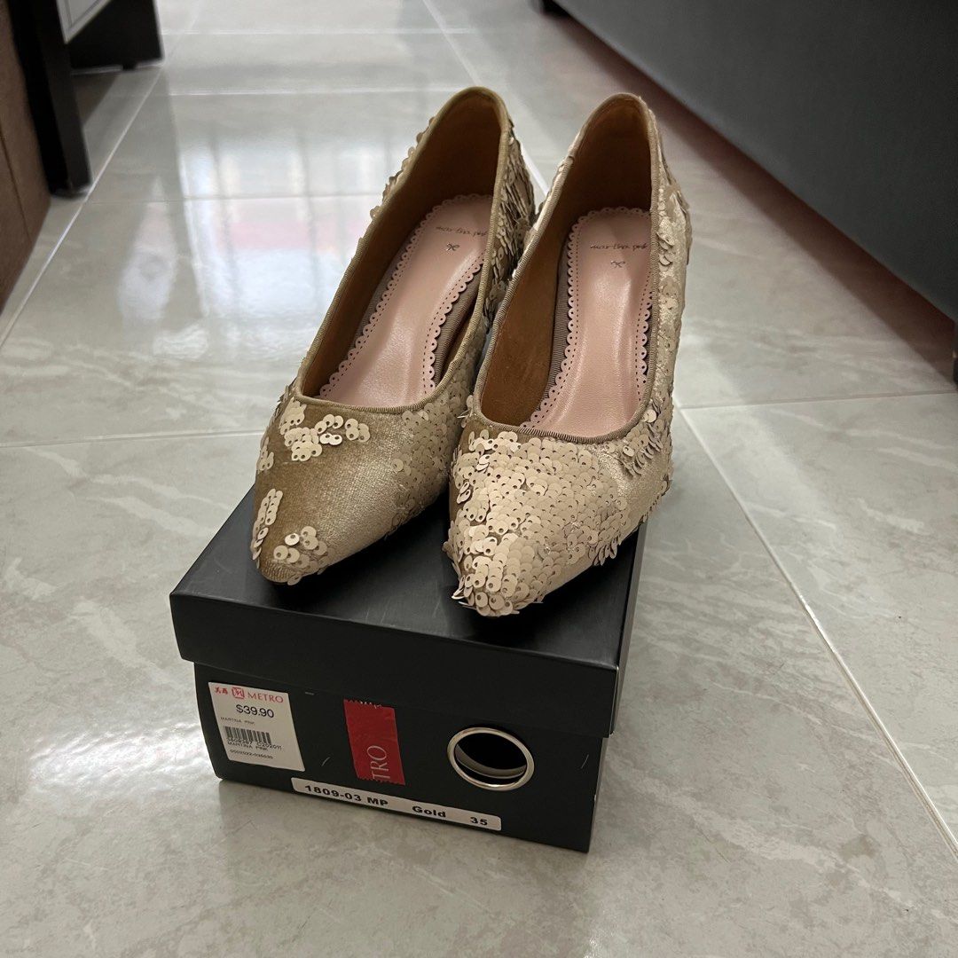 Gold pink new arrivals heels