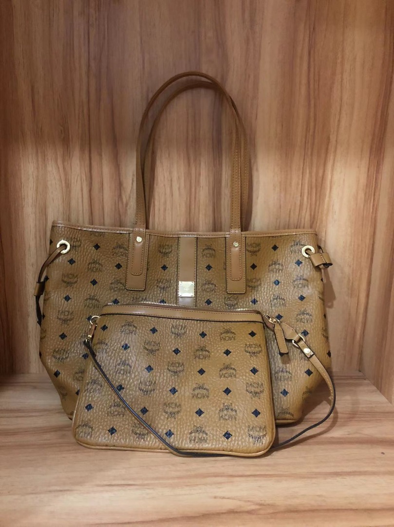 Mcm bag big hot sale