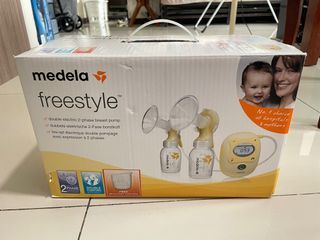 Medela Freestyle Breast Pump complete set  with freebies