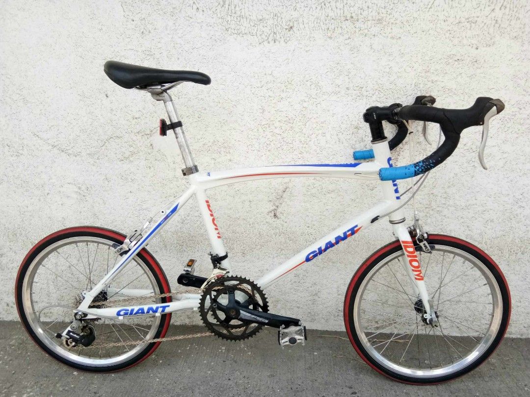 Mini racer bicycle store