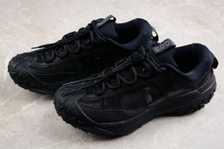 (Category: ) located in . Submitted by outletshoes (Listing ID 1250833921, Image 1). Description: .