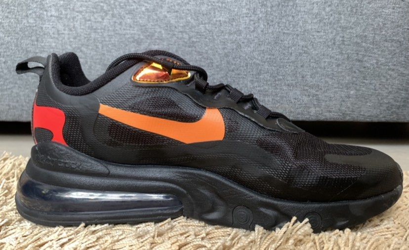 NIKE AIR MAX 270 REACT (Category: Sneakers) located in Malolos. Submitted by 8728___ (Listing ID 1250842805, Image 3). Description: ❗️❗️ BRAND NEW ❗️❗️ - BLACK/MAGMA ORANGE - NOIR/ORANGE MAGMA - WITH BOX - NO ISSUES - ORGINAL - RFS DOES NOT FIT FOR ME.