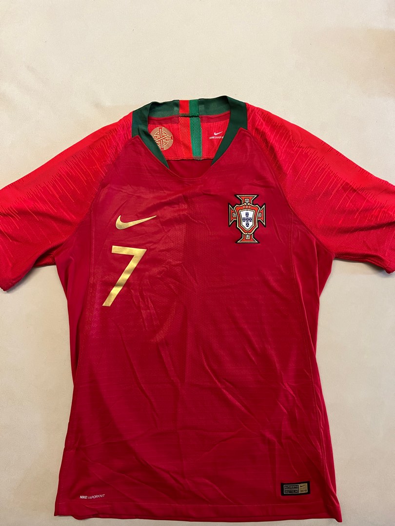 Nike Authentic Vaporknit Portugal Home Cristiano Ronaldo Jersey