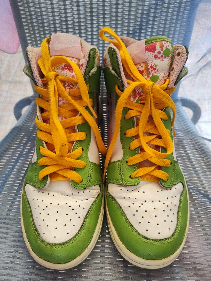 Nike dunk high tops gs strawberry shortcake green white store